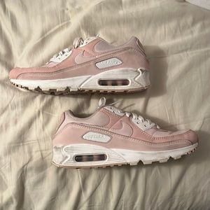 Pink Nike Air Maxes!